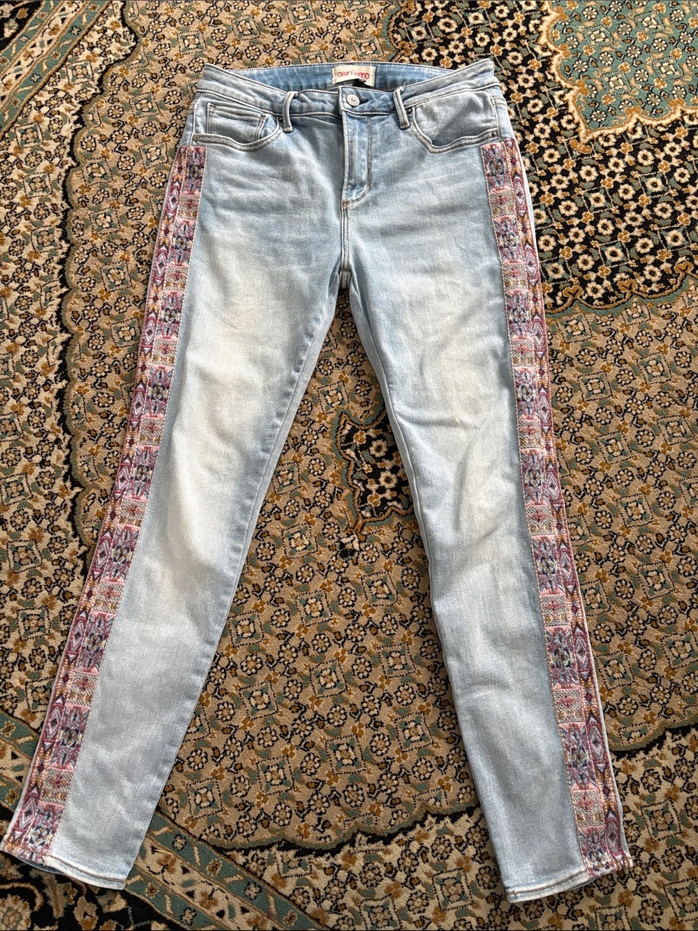 Driftwood Jackie Embroidered Jeans - W29 L28